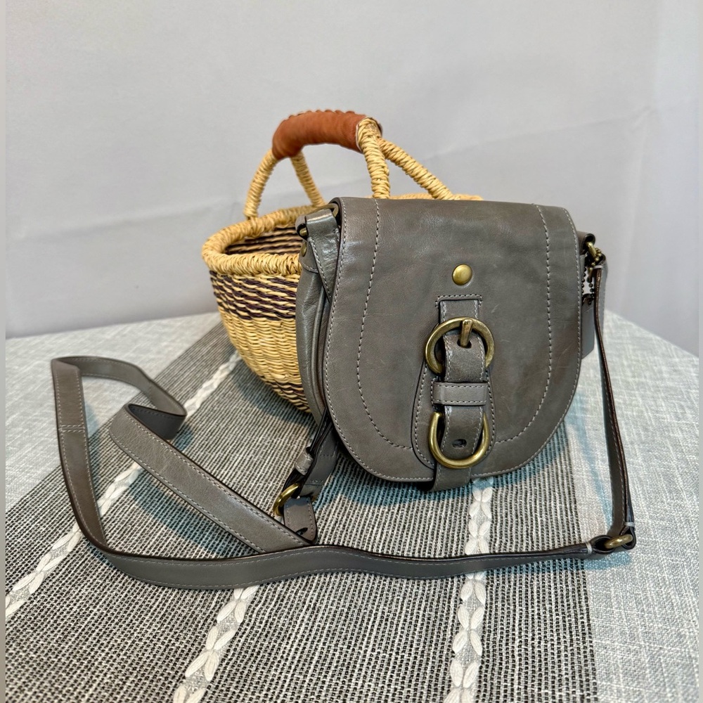 EUC Coach Gray Leather Crossbody Bag